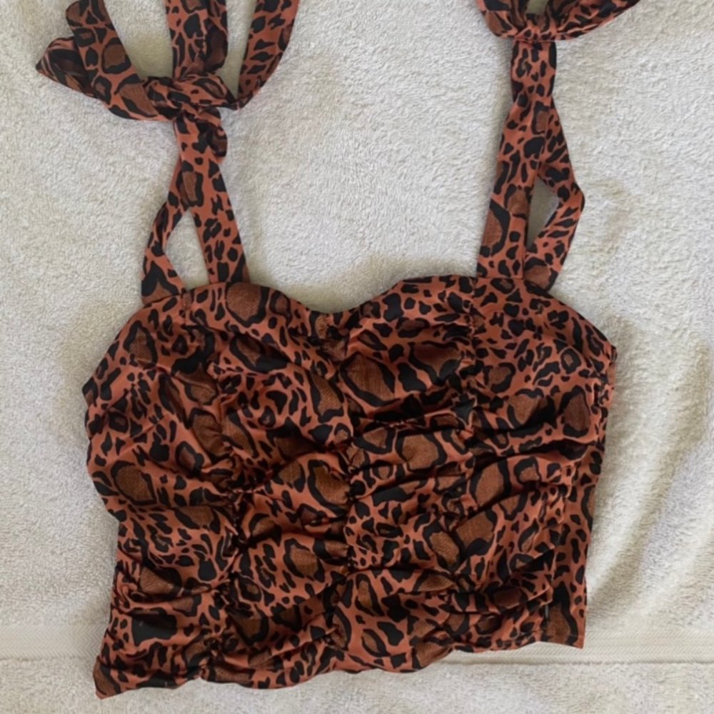 Forever 21 Black & Orange Tank Top
